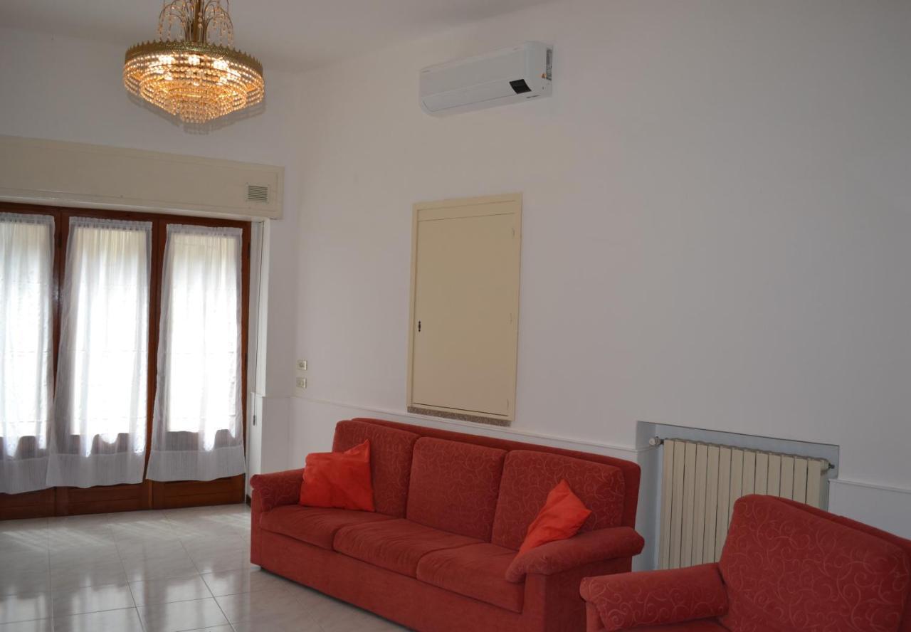 L'Antico Borgo Apartment Lesa Exterior photo