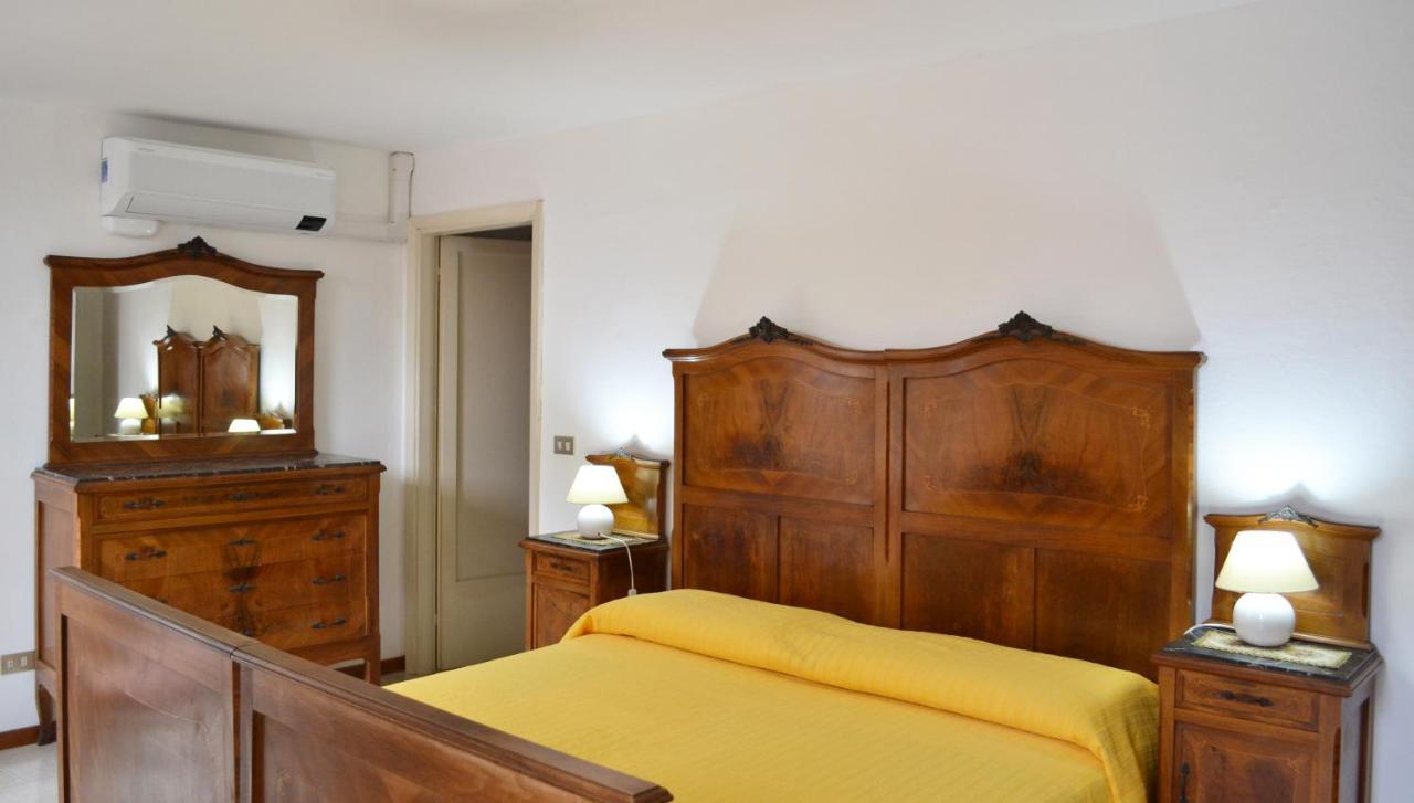 L'Antico Borgo Apartment Lesa Exterior photo